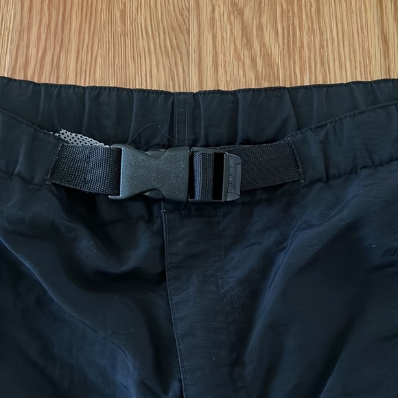 Lands' End Women's Black Water Shorts With Pockets Size Medium - Picture 2 of 8